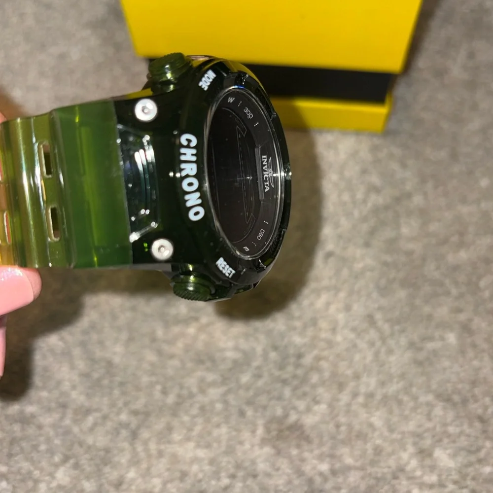 INVICTA Invicta Racing Men
52mm Plastic Dark Green Black dial - Picture 4 of 7